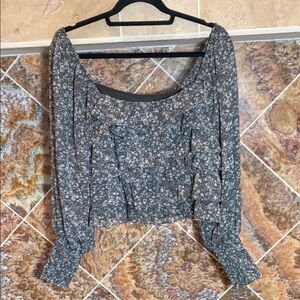 Astr The Label Fairfield Long Sleeve Square Neck Floral Top Black Ditsy Medium